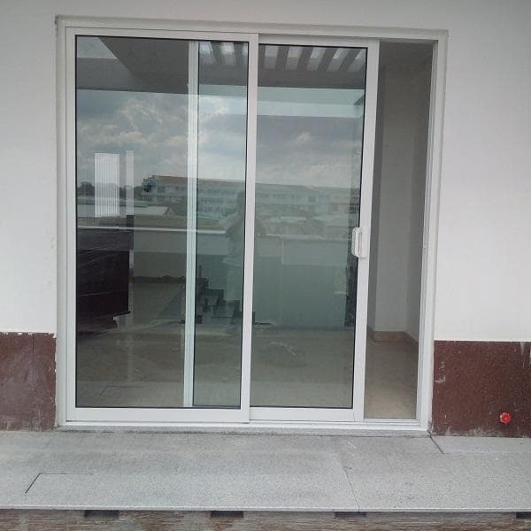 Cửa nhôm mở lùa - mẫu 2